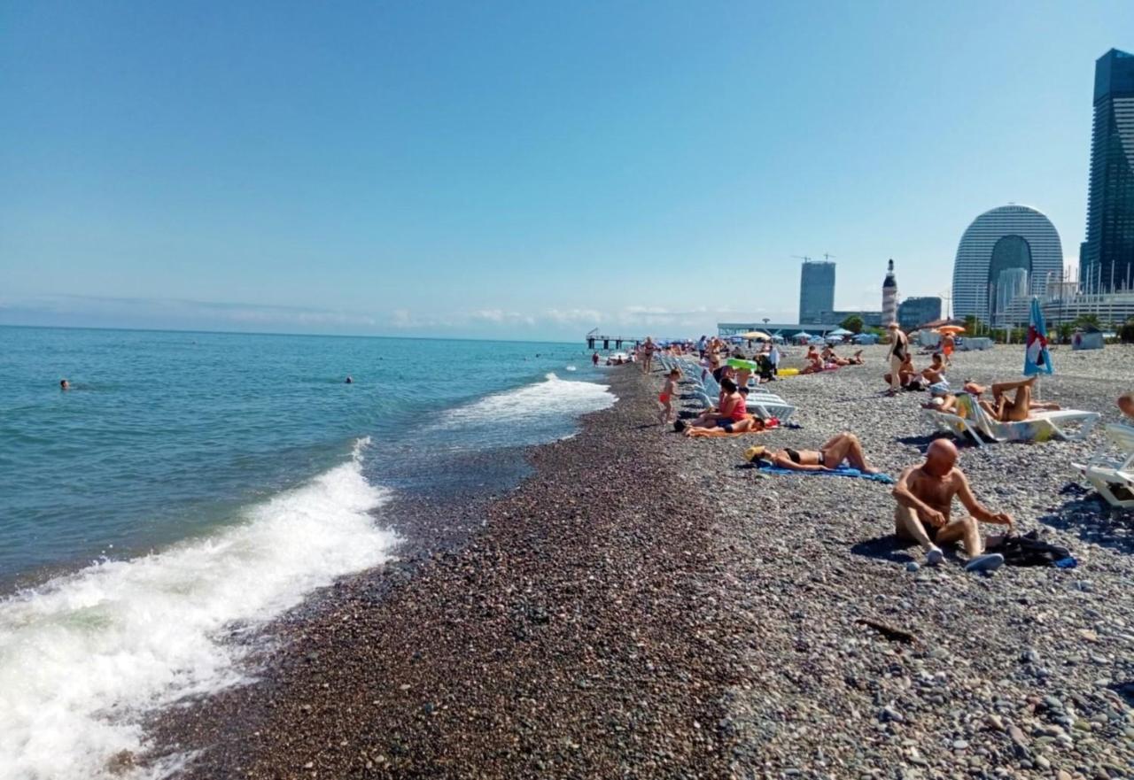 Orbi City Sea View Aparthotel Batumi Esterno foto